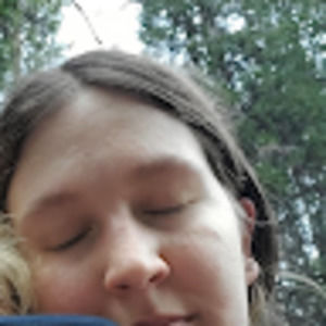 Meet your Posher, Hana